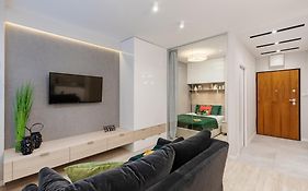 Vipwarsawapartments Pl Sienna 65
